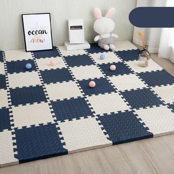 Tapis d'éveil bébé Bleu-Blanc pour un espace doux et coloré.