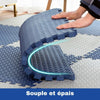 Matériau flexible du tapis d'éveil bébé pour un usage pratique et sûr.