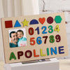 Jouet éducatif, puzzle personnalisé en bois avec formes et chiffres et emplacement photo.