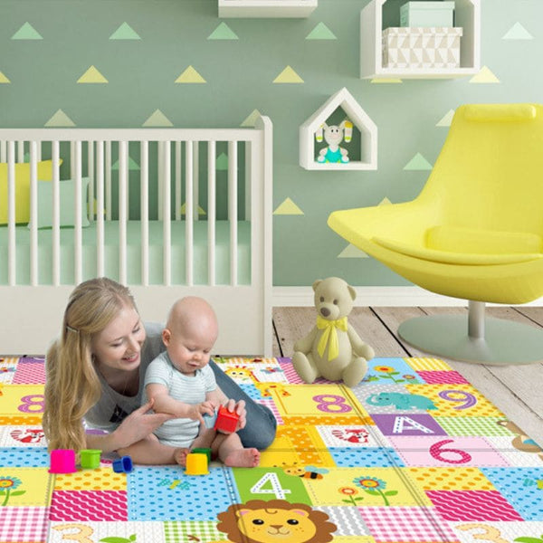 Tapis éducatif Montessori BabySteps offrant un espace de jeu sûr et coloré.