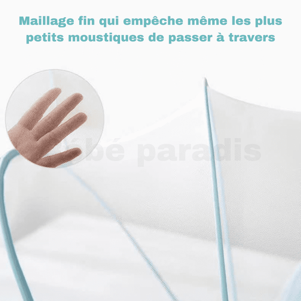 Moustiquaire bébé pliable en bleu clair avec protection efficace.