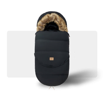 Chancelière universelle évolutive FlexiCocon noire présentée en vue isolée, idéale pour protéger bébé par temps froid.