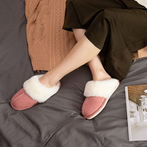 Chaussons Chauds Femme roses avec une fourrure douce pour des pieds au chaud.