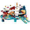 Circuit Voiture Enfant avec voitures et structures sur fond blanc. Circuit Voiture Enfant tanière de dinosaure