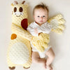 Peluche Tapotante Bébé en position câlin avec un nourrisson