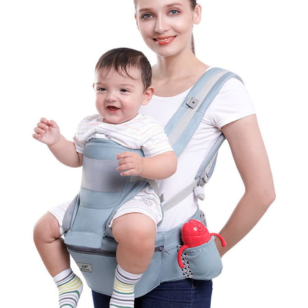 Design ergonomique et fonctionnel pour maman et bébé avec le porte bébé ergonomique.