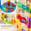 Détails des rampes, tubes, virages et spirales colorés du circuit à billes BilliTrack - Cocon d'Ange