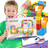 Enfant avec coffret MagniTrack et circuit magnétique modulable en blocs colorés - Cocon d'Ange