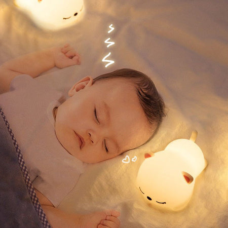 Veilleuse chat LED douce pour un sommeil paisible.